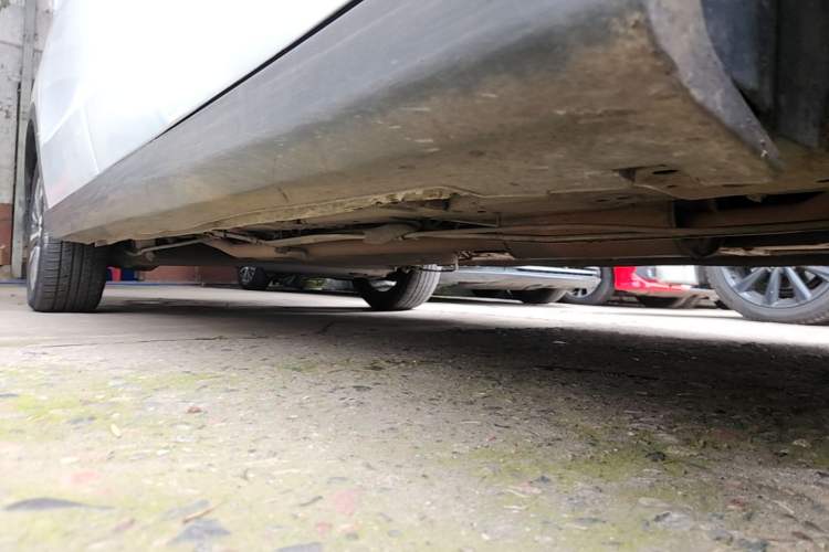 Used CHANGAN Lingxuan 2017 1.6L Manual Elite Model Right Side Sill