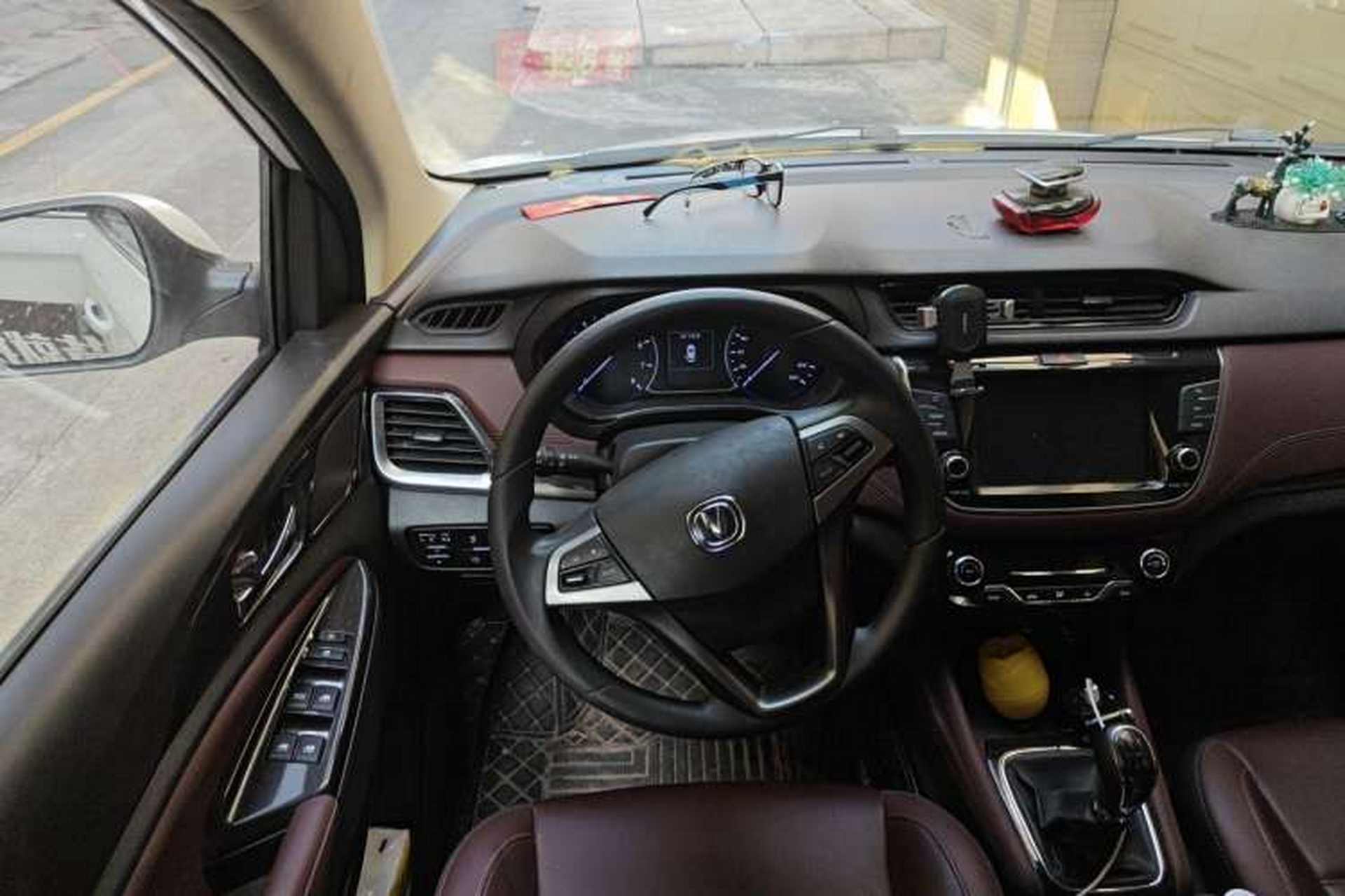 Used CHANGAN Lingxuan 2017 1.6L Manual Elite Model Steering Wheel