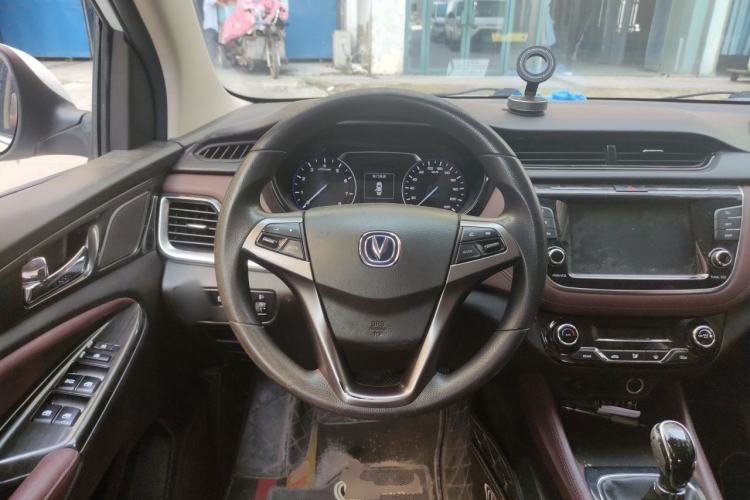 Used CHANGAN Lingxuan 2017 1.5T Manual Joyful & Happy Model Steering Wheel