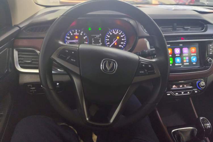 Used CHANGAN Lingxuan 2017 1.6L Manual Happiness Edition Steering Wheel