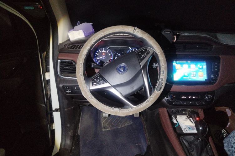 Used CHANGAN Lingxuan 2017 1.6L Manual Happiness Edition Steering Wheel