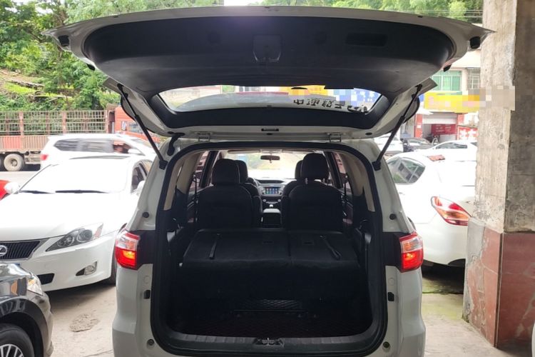 Used CHANGAN Lingxuan 2017 1.6L Manual Elite Model Trunk