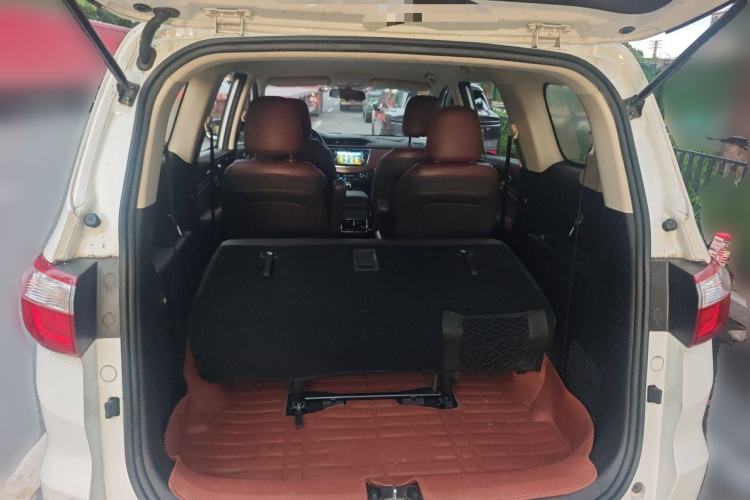 Used CHANGAN Lingxuan 2017 1.5T Manual Joyful & Happy Model Trunk