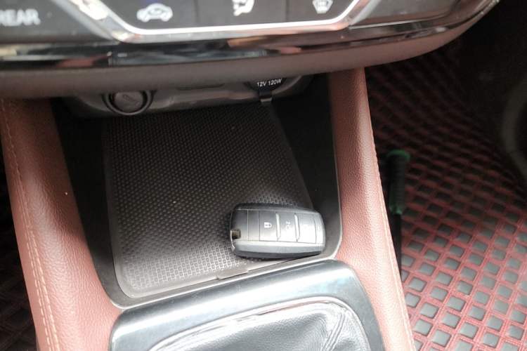 Used CHANGAN Lingxuan 2017 1.6L Manual Elite Model Vehicle Key