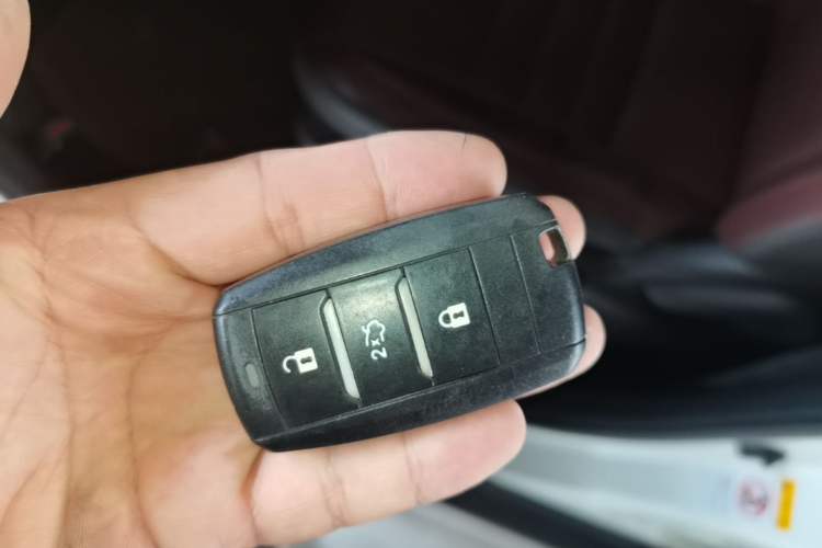 Used CHANGAN Lingxuan 2017 1.6L Manual Elite Model Vehicle Key
