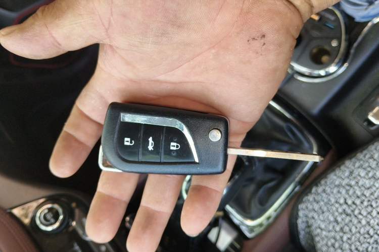Used CHANGAN Lingxuan 2017 1.6L Manual Happiness Edition Vehicle Key