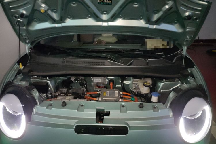 Used CHANGAN Lumin 2022 301km Honey-Sweet Version Engine Bay