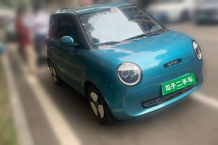 Used CHANGAN Lumin 2022 301km Honey-Sweet Version Front Right 45 Deg