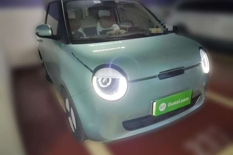 Used CHANGAN Lumin 2022 301km Honey-Sweet Version Front Right 45 Deg