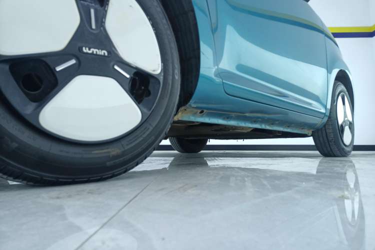 Used CHANGAN Lumin 2022 210km Sweet Edition Right Side Sill