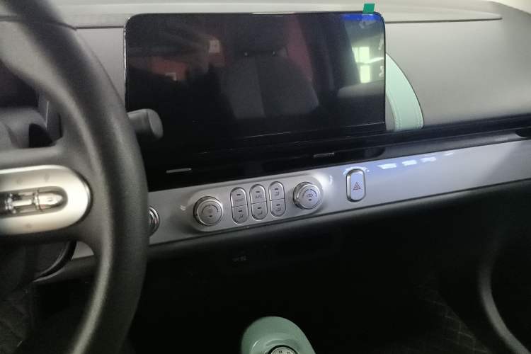 Used CHANGAN Lumin 2022 210km Sweet Edition Audio And AC Panel