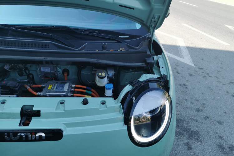 Used CHANGAN Lumin 2022 210km Sweet Edition Engine Bay Left