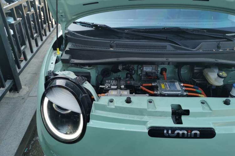 Used CHANGAN Lumin 2022 210km Sweet Edition Engine Bay Right