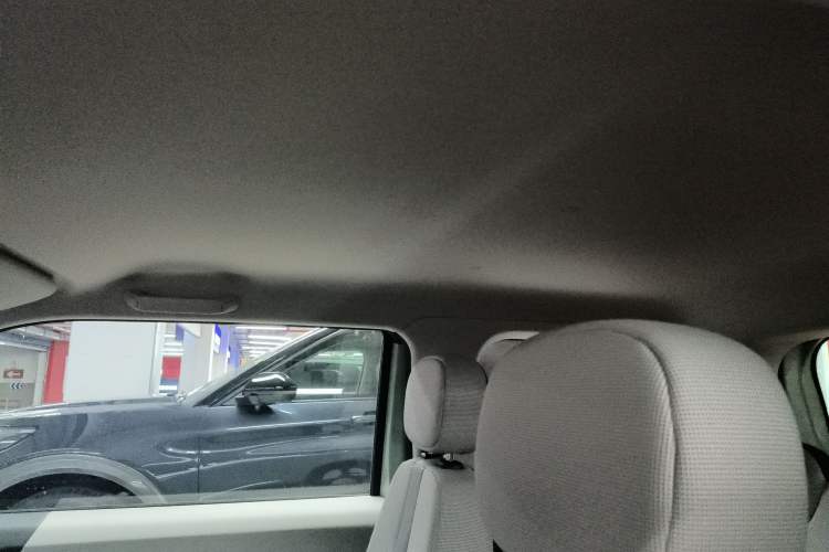 Used CHANGAN Lumin 2022 210km Sweet Edition Headliner