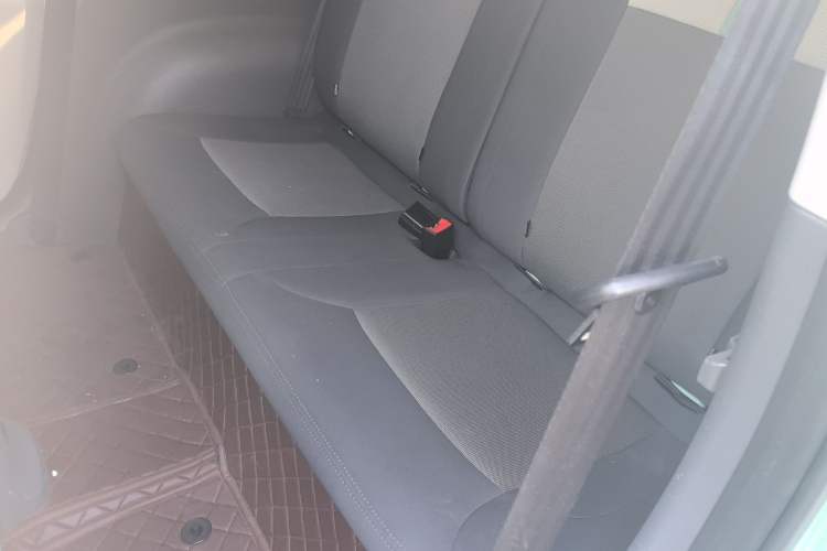 Used CHANGAN Lumin 2022 210km Sweet Edition Interior 3