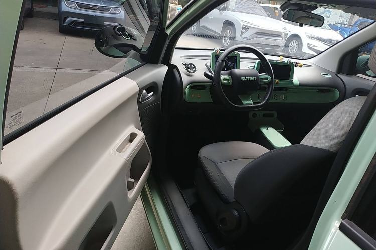 Used CHANGAN Lumin 2022 210km Sweet Edition Interior 3