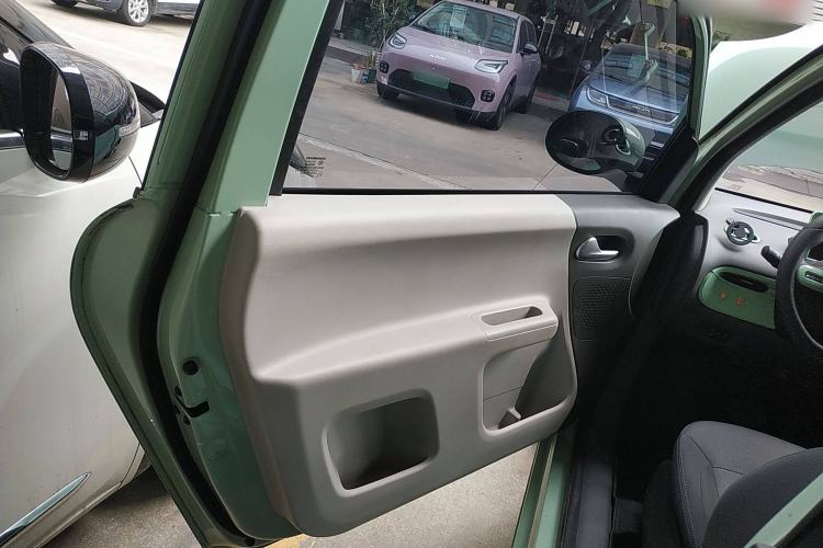 Used CHANGAN Lumin 2022 210km Sweet Edition Interior 8