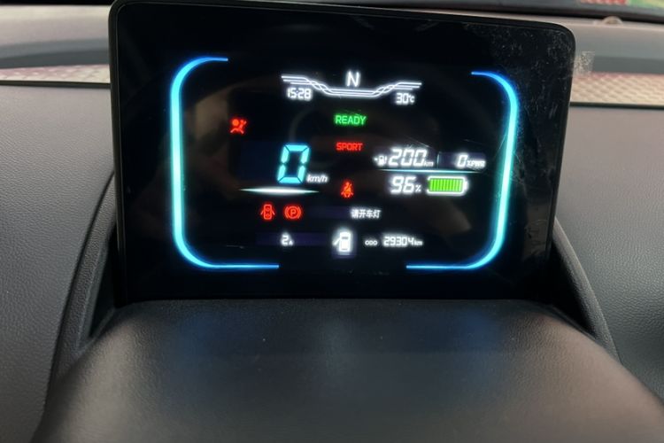 Used CHANGAN Lumin 2022 210km Sweet Edition Odometer Close Up