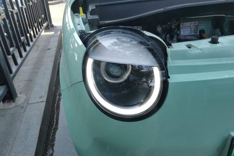 Used CHANGAN Lumin 2022 210km Sweet Edition Right Front Headlight