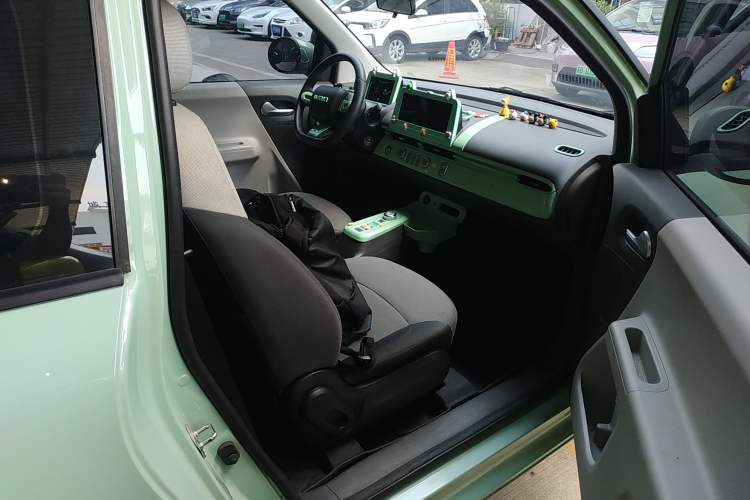 Used CHANGAN Lumin 2022 210km Sweet Edition Right Front Seat