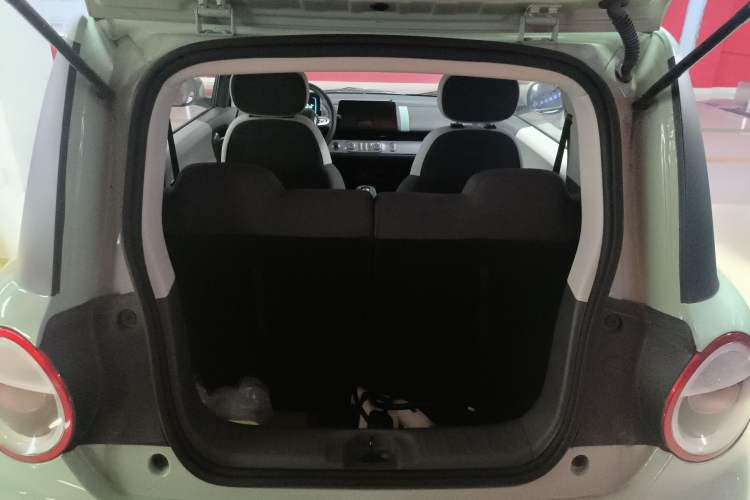 Used CHANGAN Lumin 2022 210km Sweet Edition Trunk