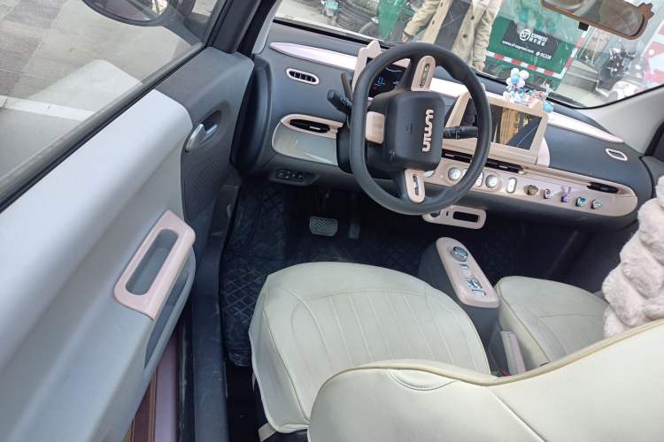 Used CHANGAN Lumin 2022 210km Sweet Edition Driver Seat