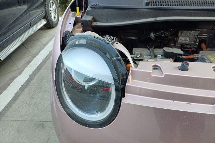 Used CHANGAN Lumin 2022 210km Sweet Edition Right Front Headlight