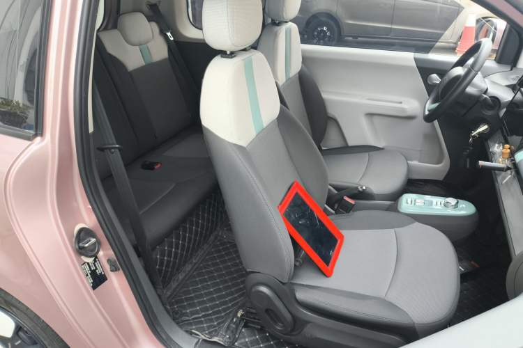 Used CHANGAN Lumin 2022 210km Sweet Edition Right Front Seat