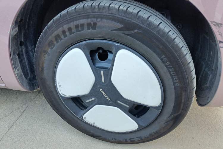 Used CHANGAN Lumin 2022 210km Sweet Edition Right Front Wheel Hub