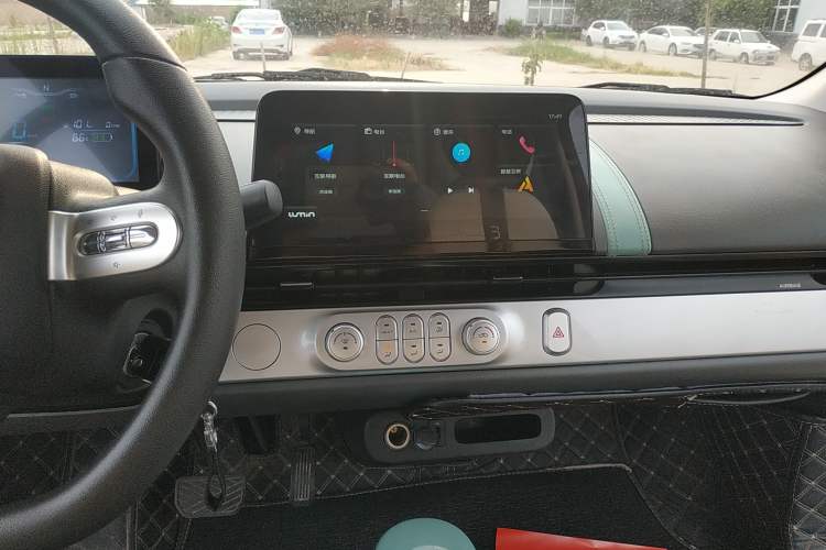 Used CHANGAN Lumin 2022 155 km – Refreshingly Sweet Edition Audio And AC Panel