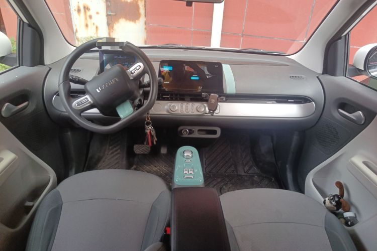 Used CHANGAN Lumin 2022 210km Sweet Edition Center Console