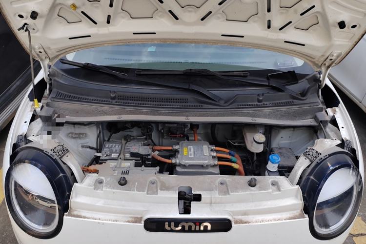 Used CHANGAN Lumin 2022 301km Honey-Sweet Version Engine Bay