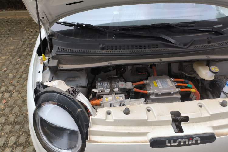 Used CHANGAN Lumin 2022 210km Sweet Edition Engine Bay Right