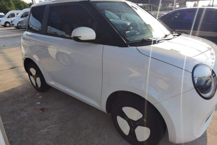 Used CHANGAN Lumin 2022 210km Sweet Edition Exterior 2