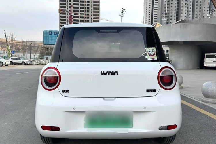 Used CHANGAN Lumin 2022 155 km – Refreshingly Sweet Edition Exterior 4