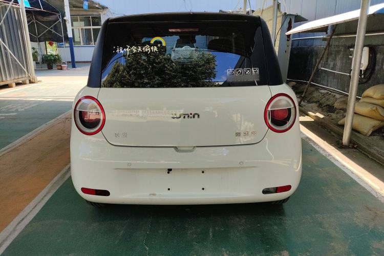Used CHANGAN Lumin 2022 301km Honey-Sweet Version Exterior 4