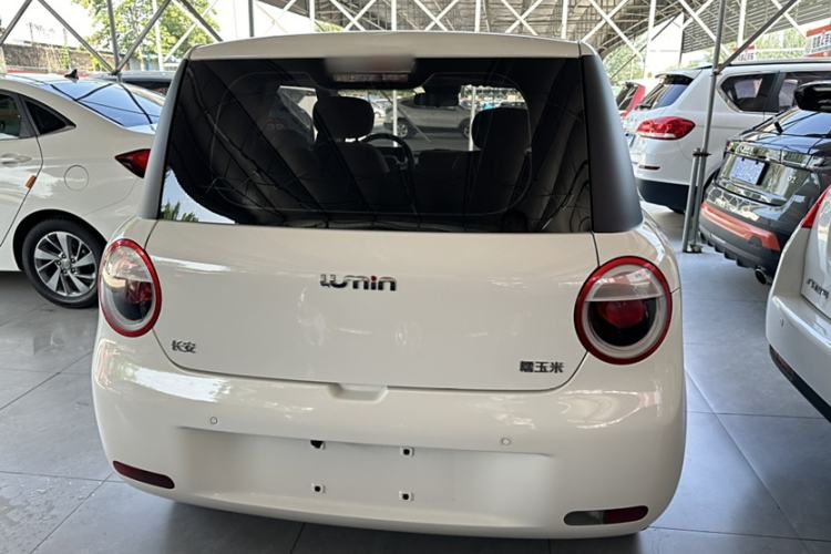 Used CHANGAN Lumin 2022 155 km – Refreshingly Sweet Edition Exterior 4