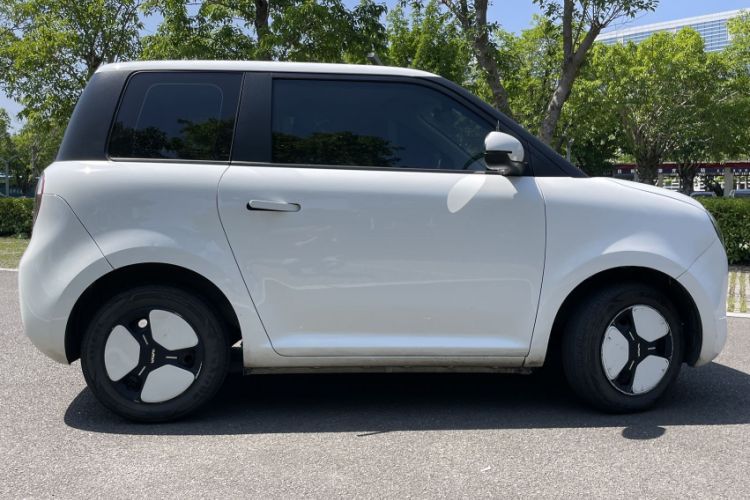 Used CHANGAN Lumin 2022 210km Sweet Edition Exterior 4