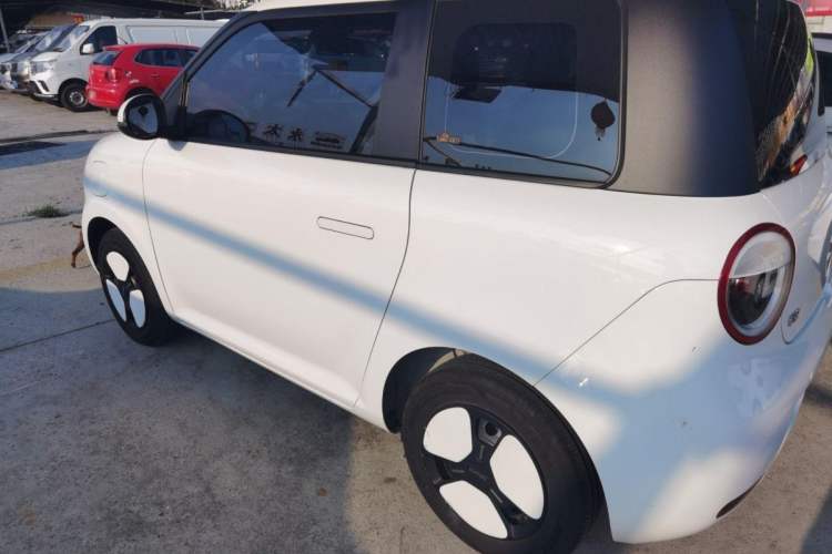 Used CHANGAN Lumin 2022 210km Sweet Edition Exterior 5