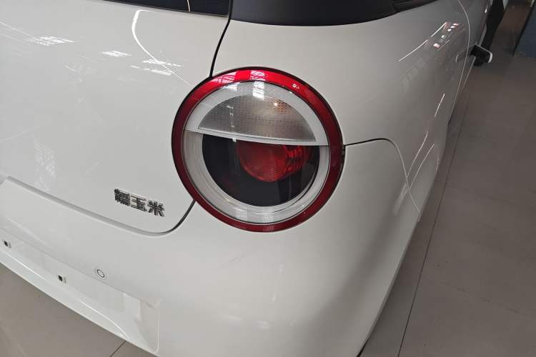 Used CHANGAN Lumin 2022 210km Sweet Edition Exterior 6