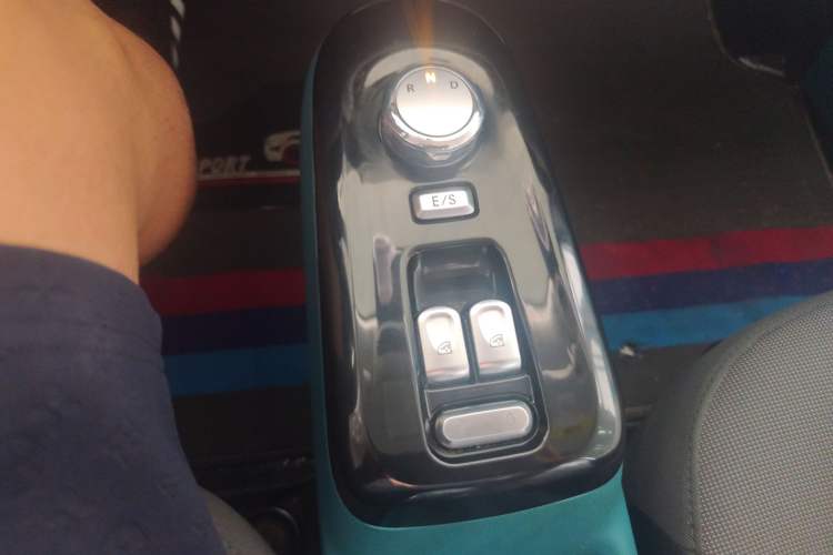 Used CHANGAN Lumin 2022 210km Sweet Edition Gear Lever