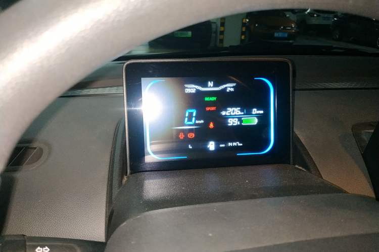 Used CHANGAN Lumin 2022 210km Sweet Edition Instrument Cluster
