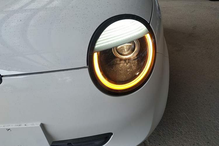 Used CHANGAN Lumin 2022 301km Honey-Sweet Version Left Front Headlight
