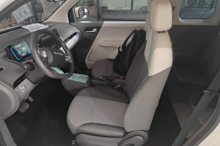 Used CHANGAN Lumin 2022 210km Sweet Edition Left Front Seat