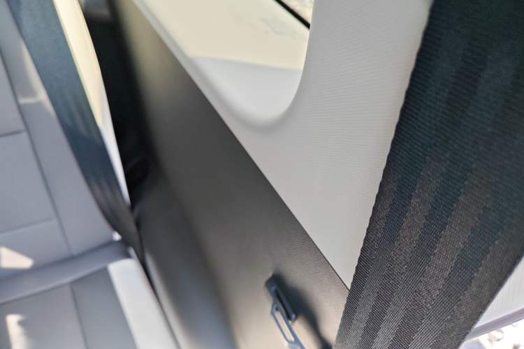 Used CHANGAN Lumin 2022 155 km – Refreshingly Sweet Edition Left Rear Door Interior