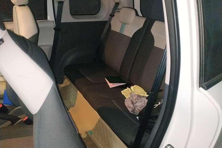 Used CHANGAN Lumin 2022 210km Sweet Edition Left Rear Seat