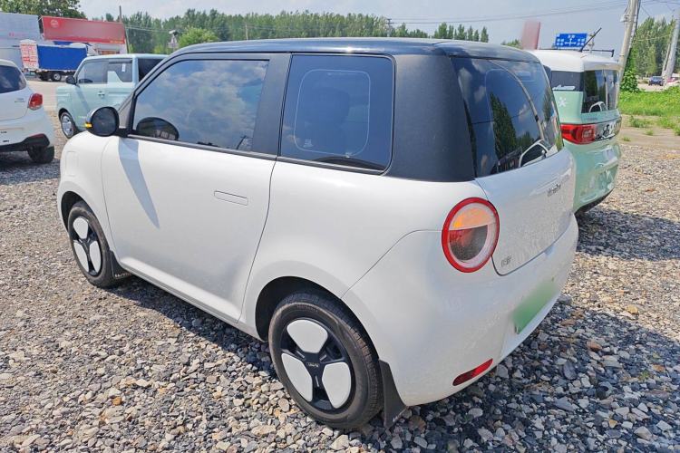 Used CHANGAN Lumin 2022 155 km – Refreshingly Sweet Edition Left Side