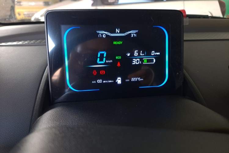 Used CHANGAN Lumin 2022 210km Sweet Edition Odometer Close Up