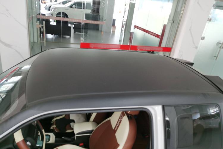 Used CHANGAN Lumin 2022 155 km – Refreshingly Sweet Edition Roof
