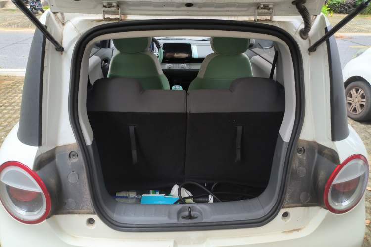 Used CHANGAN Lumin 2022 210km Sweet Edition Trunk
